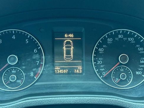 Used 2012 Volkswagen Passat 2.5 SEL Premium image 25