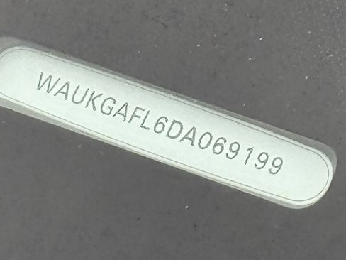 Used 2013 Audi S4 Prestige image 43