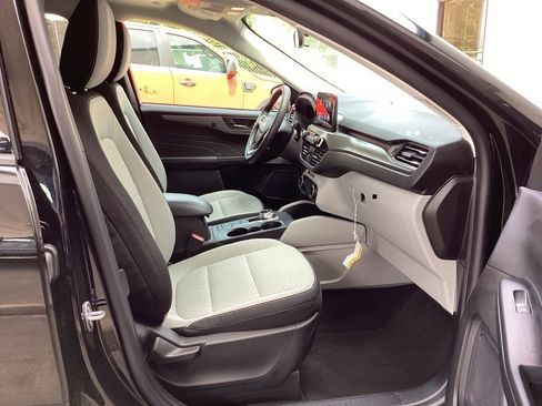 New 2025 Ford Escape Active image 33