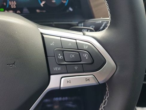 New 2026 Volkswagen Atlas SE FWD image 22