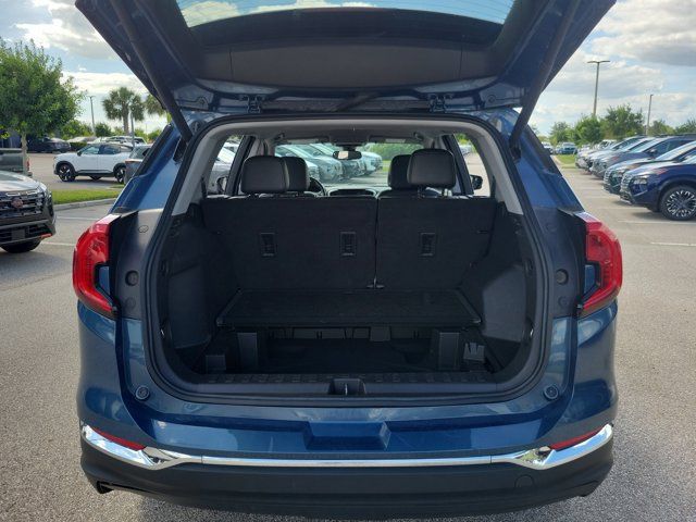 Used 2024 GMC Terrain SLT FWD image 13