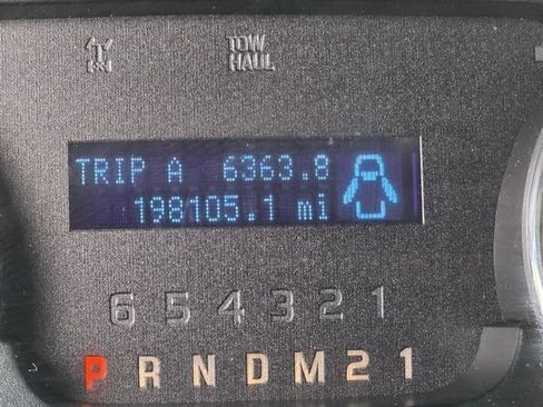 Used 2014 Ford F150 XLT w/ Trailer Tow Package RWD image 10