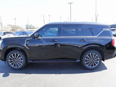 New 2025 Nissan Armada Platinum Reserve image 3