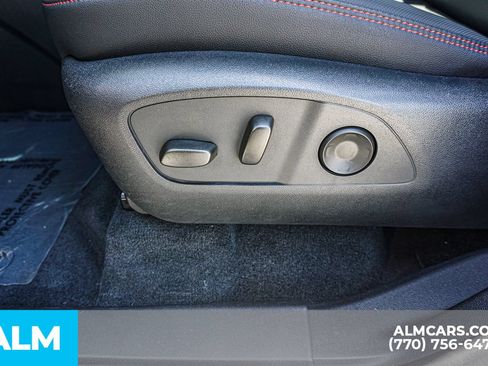 Used 2024 Chevrolet Traverse RS w/ LPO, Floor Liner Package AWD/4WD image 40