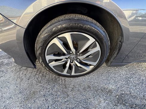 Used 2020 Honda Accord Base 4dr Sedan image 16