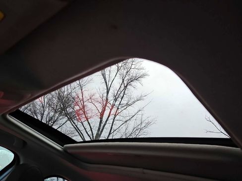 Used 2015 MAZDA MAZDA3 i Touring w/ Technology Package image 20