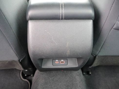 Used 2025 Nissan Altima 2.5 SV FWD image 13