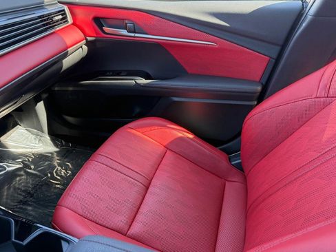 Used 2025 Toyota Camry XSE w/ Premium Plus Package image 24