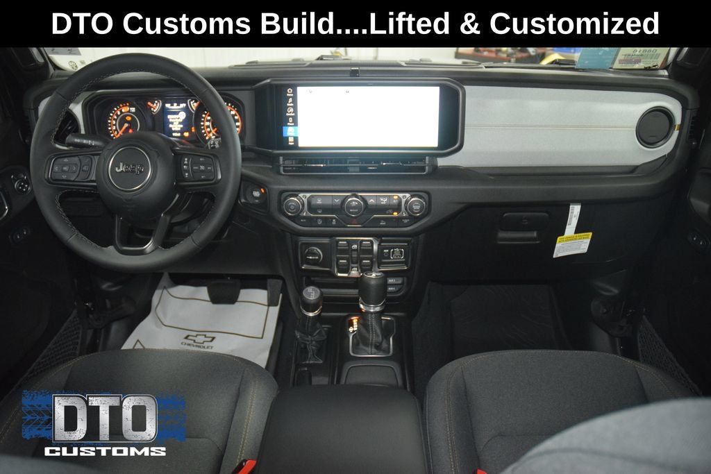 Used 2026 Jeep Wrangler Unlimited Sport AWD/4WD image 28