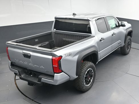 New 2025 Toyota Tacoma TRD Off-Road image 30