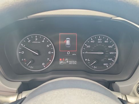 Used 2024 Subaru Crosstrek 2.0i Premium AWD/4WD image 26