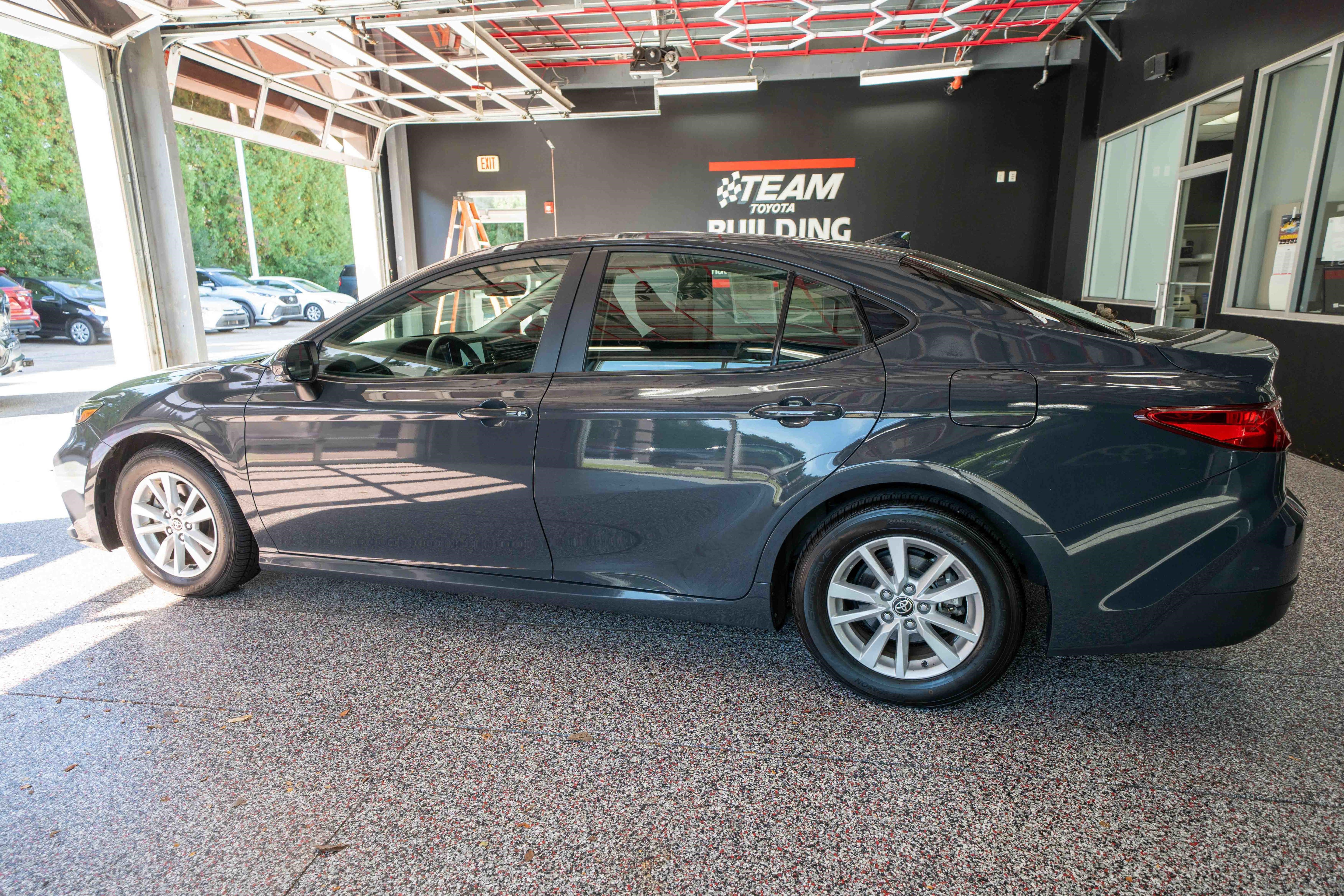 Used 2025 Toyota Camry LE FWD image 2