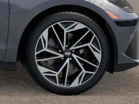 New 2025 Hyundai Ioniq 6 SEL image 8