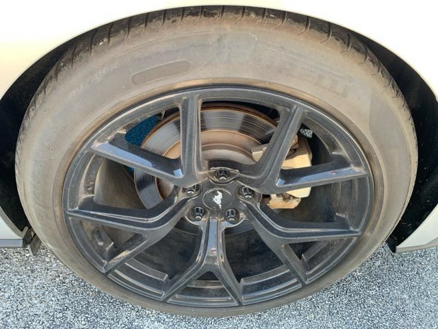 Used 2018 Ford Mustang GT RWD image 10
