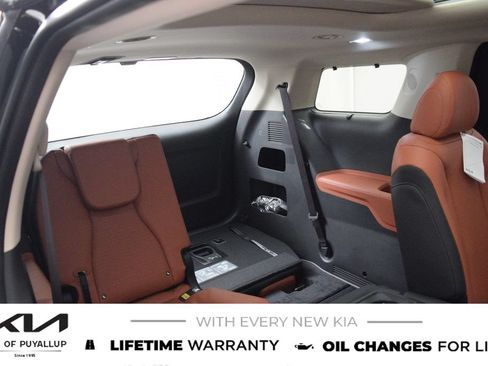 New 2026 Kia Carnival SX Prestige FWD image 14