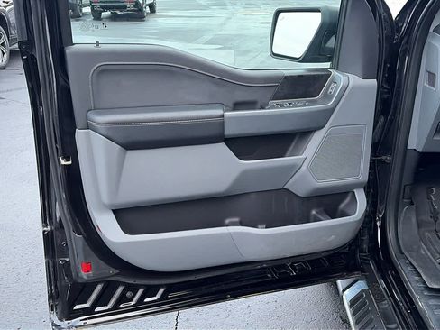 Used 2022 Ford F150 XLT w/ Equipment Group 302A High image 8