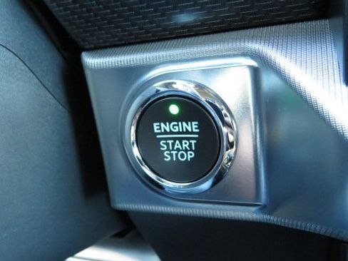 Certified 2022 Ford F150 Raptor w/ Equipment Group 801A High image 21