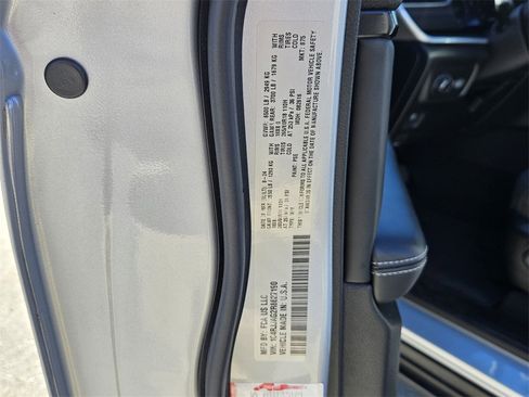 Used 2024 Jeep Grand Cherokee L Laredo w/ Luxury Tech Group I image 16