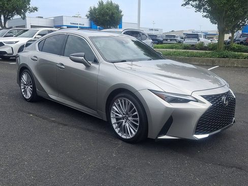 Used 2023 Lexus IS 300 AWD w/ Premium Package image 3