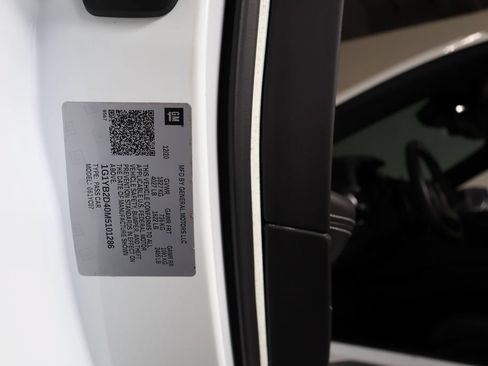 Used 2021 Chevrolet Corvette Stingray Preferred Cpe w/ Battery Protection Package RWD image 35