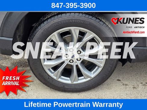 Certified 2022 Ford Explorer XLT w/ Equipment Group 202A AWD/4WD image 10