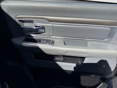 Used 2015 RAM 1500 Big Horn RWD image 26