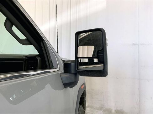 Used 2025 GMC Sierra 2500 SLE w/ SLE Convenience Package AWD/4WD image 11
