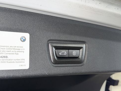 Used 2023 BMW i4 eDrive40 w/ Premium Package RWD image 14