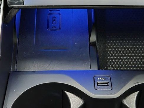 Used 2024 BMW X5 M60i image 17