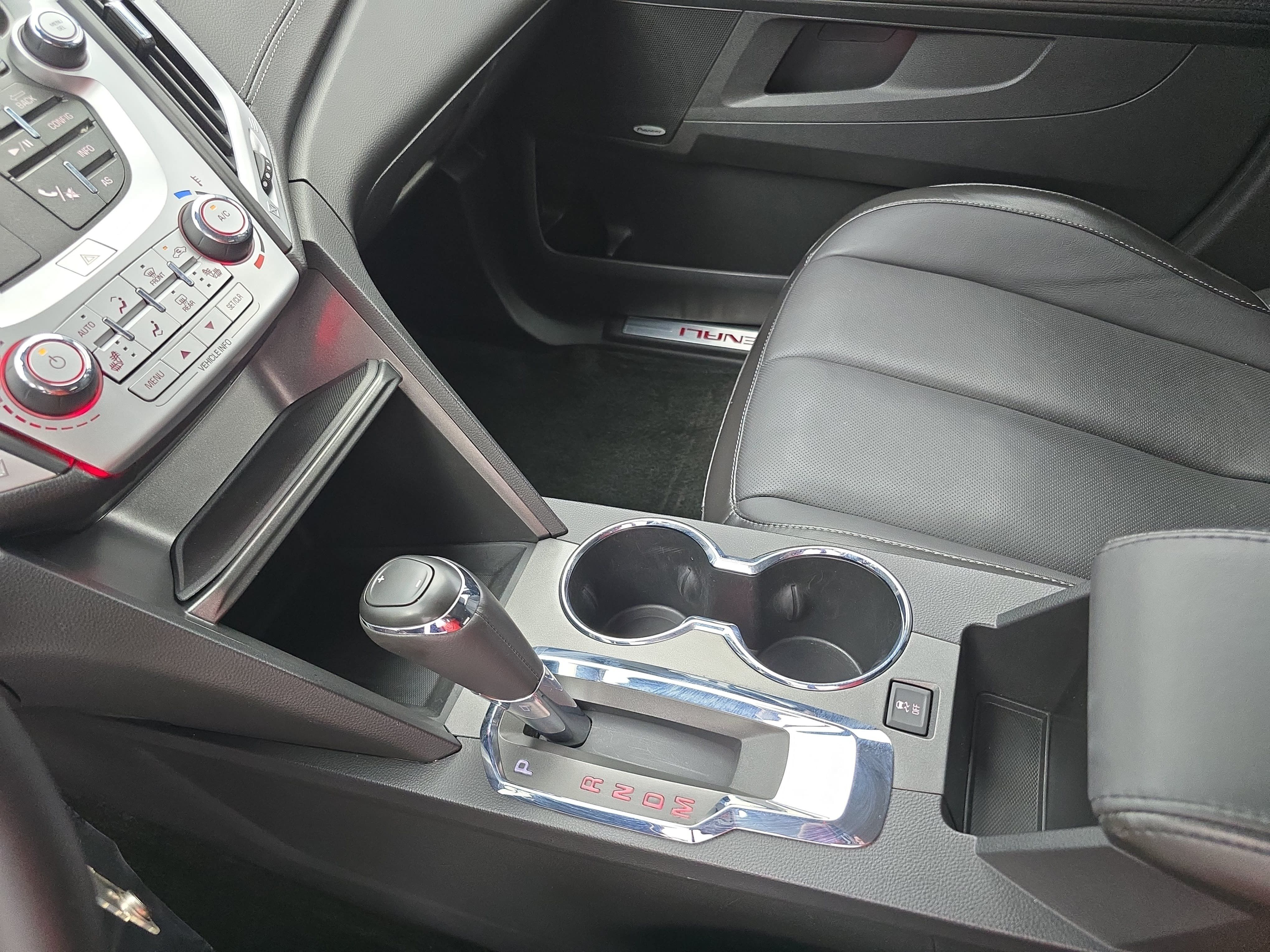 Used 2017 GMC Terrain Denali FWD image 25