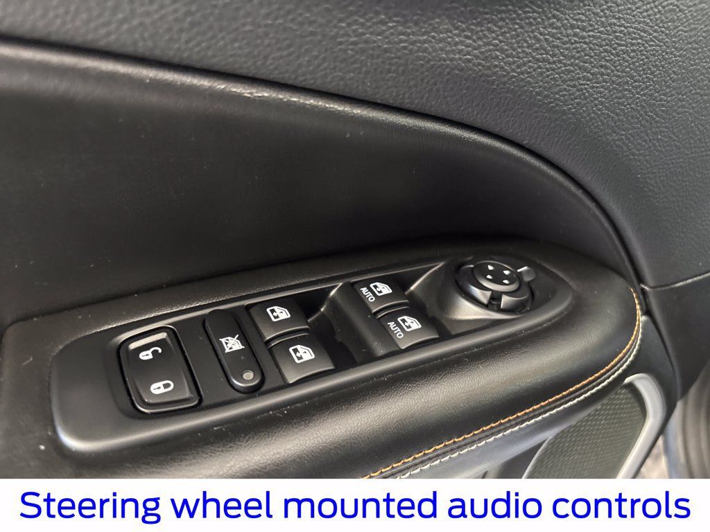 Used 2018 Jeep Compass Latitude w/ Popular Equipment Group AWD/4WD image 39