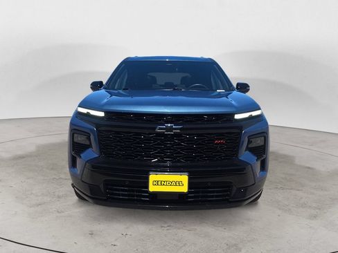 Certified 2025 Chevrolet Traverse RS w/ LPO, Floor Liner Package AWD/4WD image 2