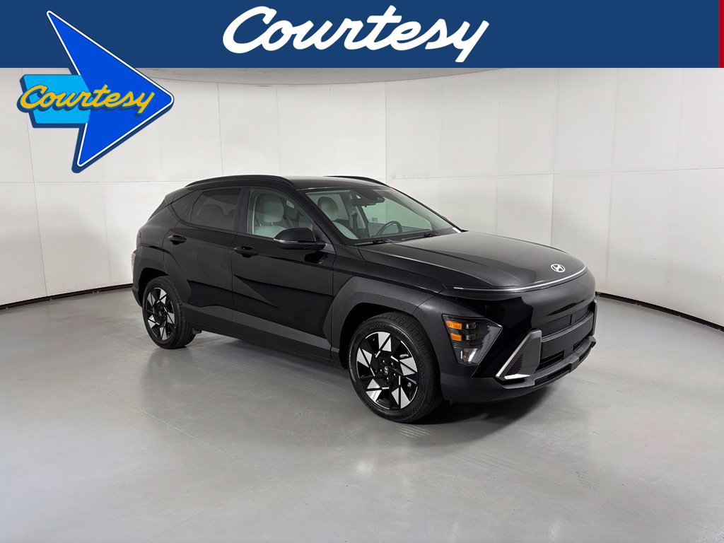 Used 2024 Hyundai Kona SEL FWD image 1