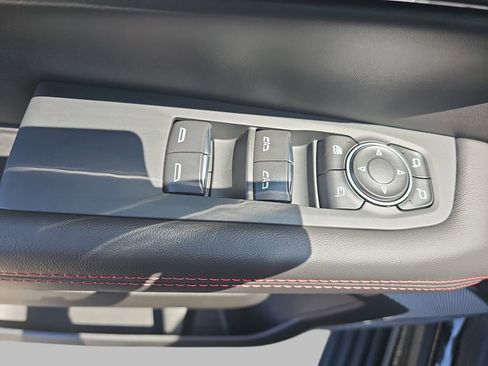 Certified 2026 GMC Yukon AT4 Ultimate AWD/4WD image 35