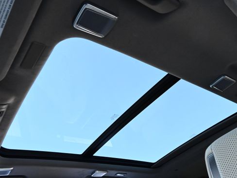 Used 2025 Cadillac Escalade Sport Platinum w/ LPO, Floor Liner Package image 30