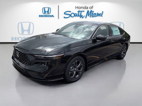 New 2026 Honda Accord EX-L image 3