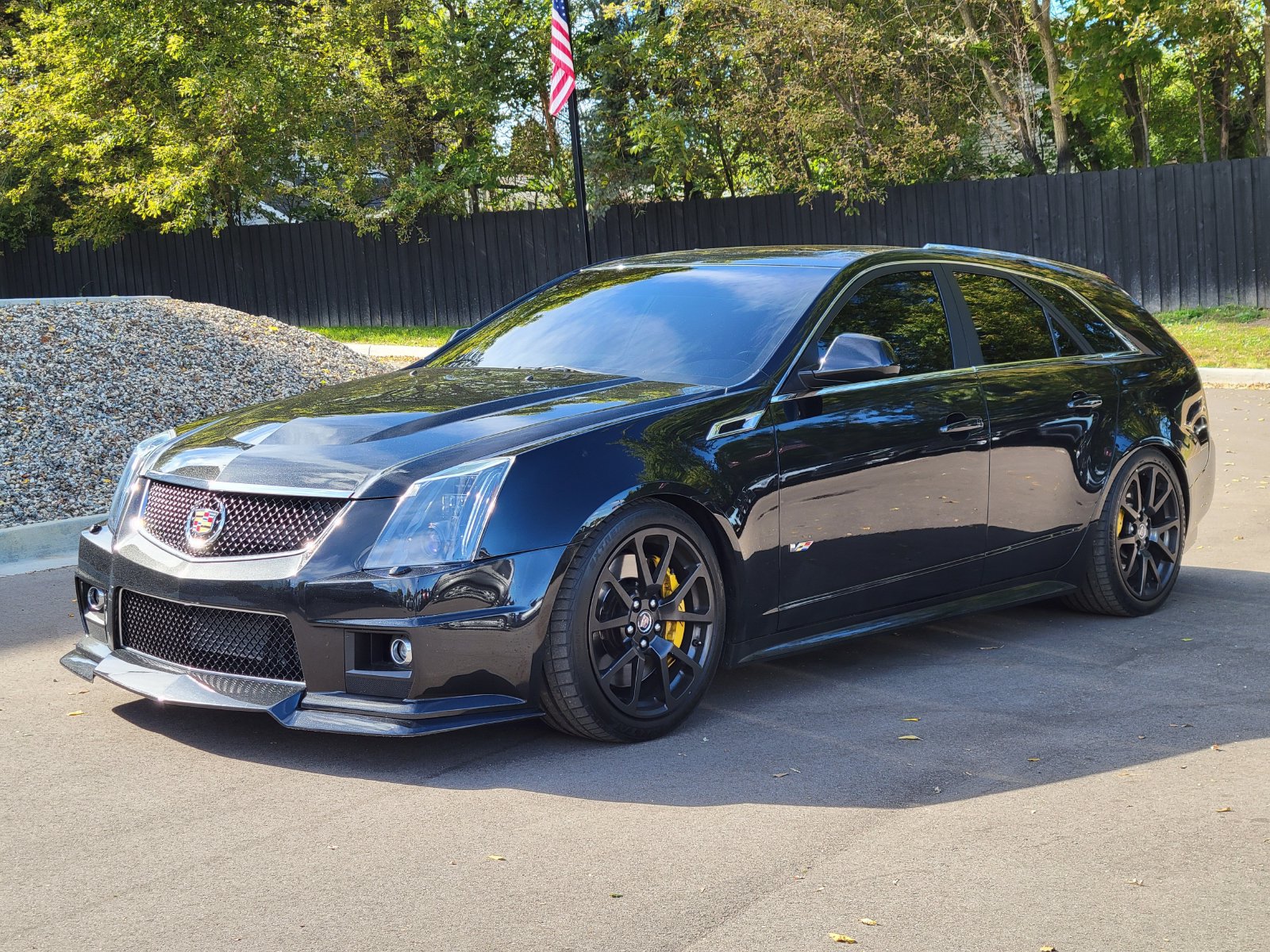 Used 2011 Cadillac CTS V RWD image 5