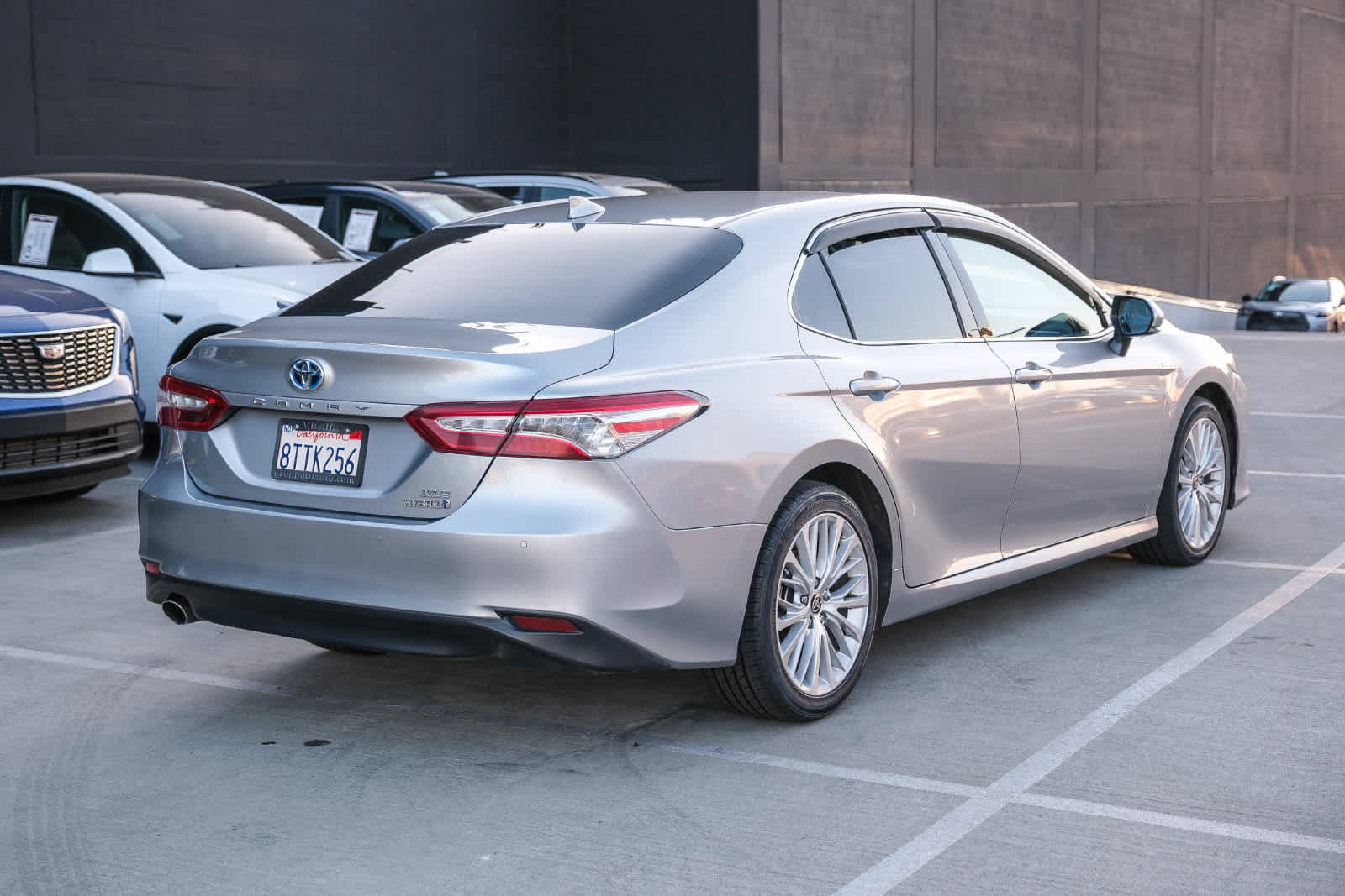 Certified 2020 Toyota Camry XLE w/ Driver Assist Package FWD image 4