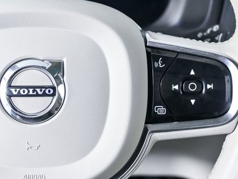 Certified 2023 Volvo XC90 B6 Ultimate w/ Protection Package image 13