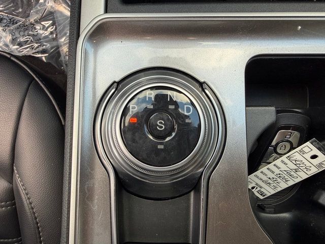 Used 2024 Ford Edge SEL w/ Convenience Package AWD/4WD image 25