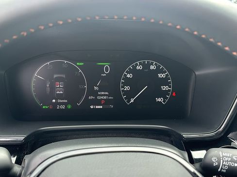 Used 2025 Honda CR-V Sport Touring image 16