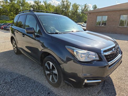 Used 2018 Subaru Forester 2.5i Limited w/ Popular Package #2 AWD/4WD image 3