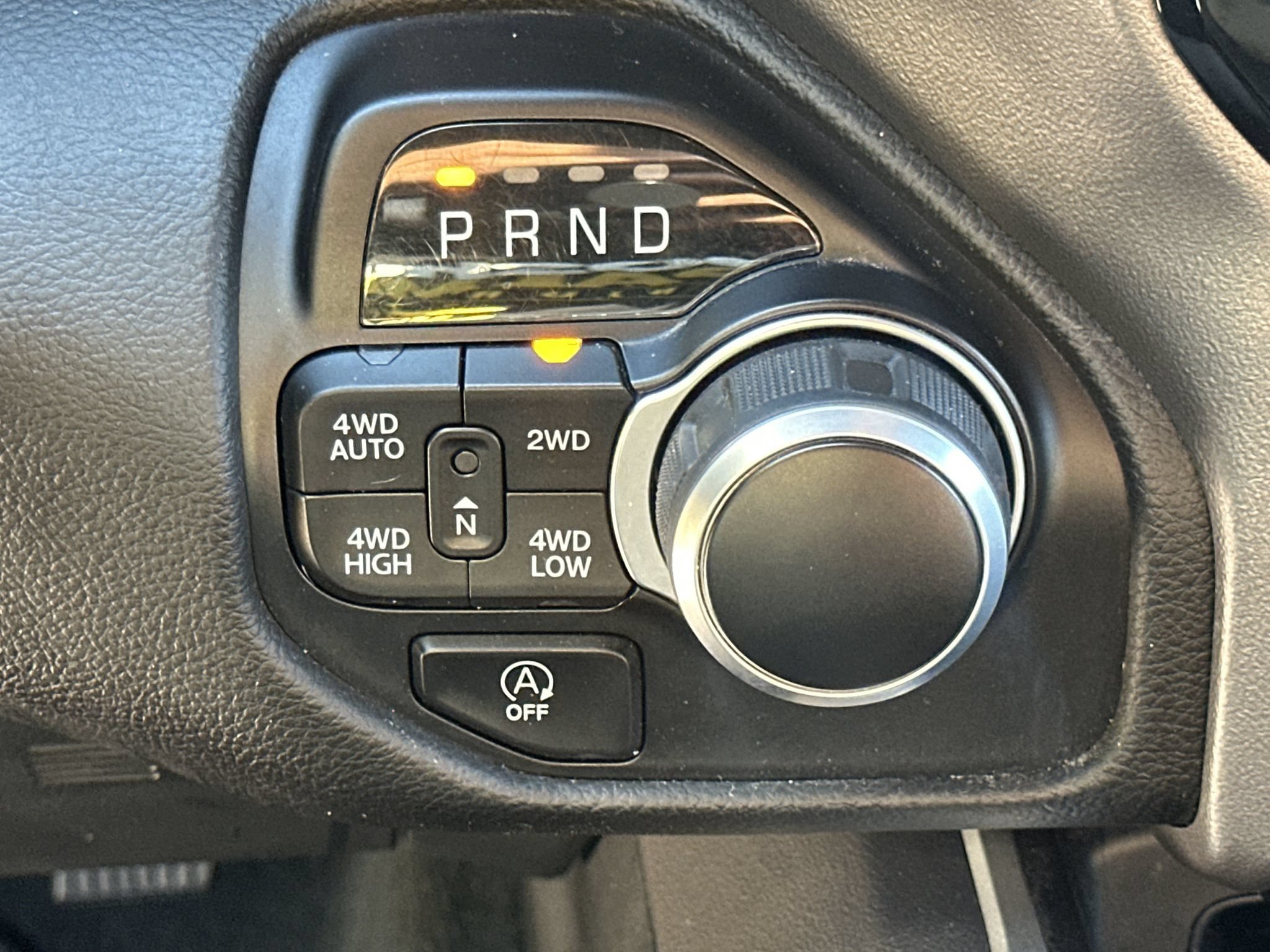 Used 2023 RAM 1500 Big Horn AWD/4WD image 29