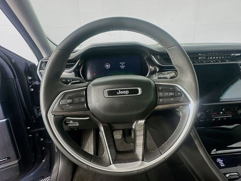 Used 2022 Jeep Grand Cherokee Limited 4xe AWD/4WD image 11