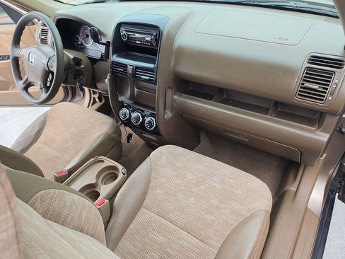 Used 2004 Honda CR-V LX image 35