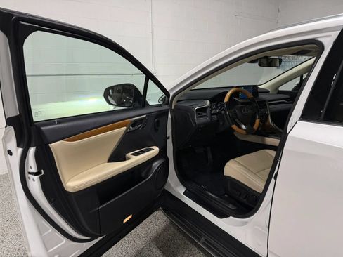 Used 2022 Lexus RX 350 AWD w/ Premium Package image 7