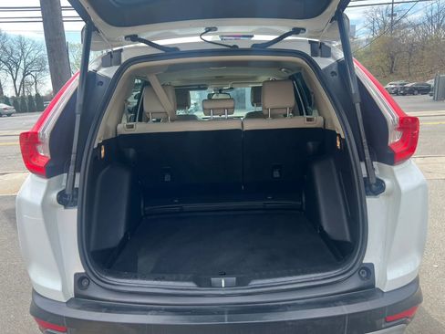 Used 2019 Honda CR-V Touring image 10
