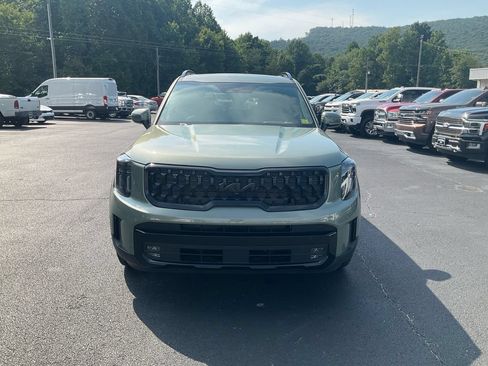 Used 2025 Kia Telluride SX Prestige X-Line AWD/4WD image 2