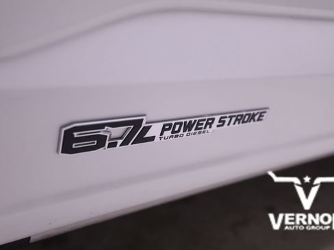 New 2026 Ford F250 Lariat w/ Lariat Ultimate Package image 40