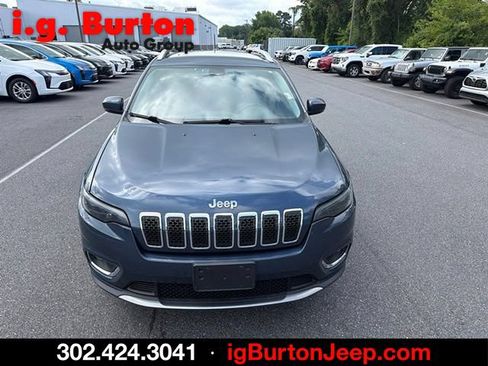 Used 2020 Jeep Cherokee Limited w/ Trailer Tow Group AWD/4WD image 6
